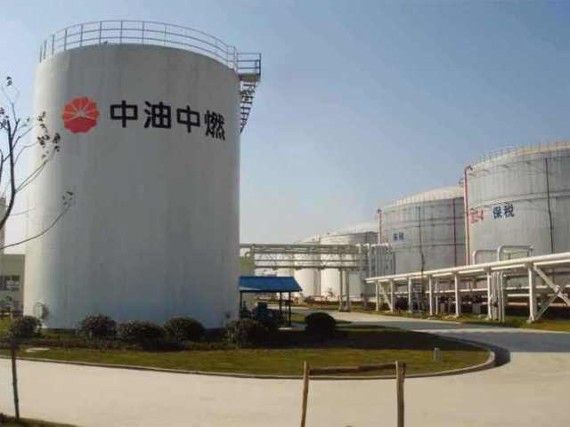 中油工程600339 主力“瞞天過?！辈呗韵碌墓こ炭辈彀鍓K動向分析